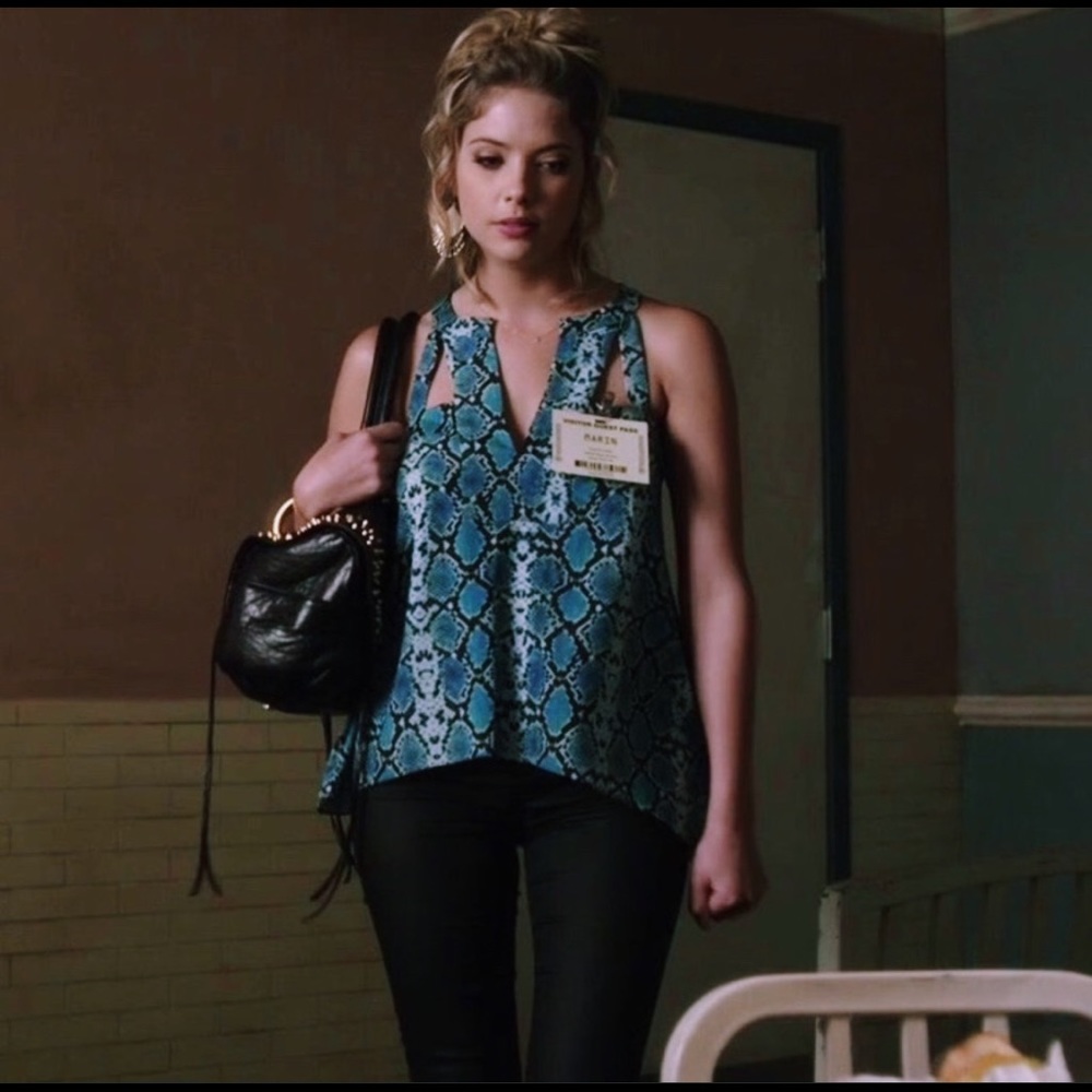 BCBG MAXAZRIA top seen on pretty little liars